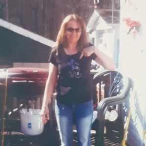 Meet your Posher, Carl